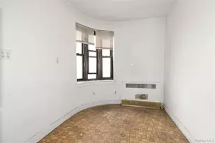 83-06 Vietor Ave, Elmhurst, NY 11373 - Photo 15