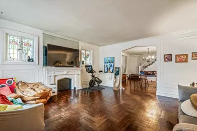 1404 E 49th Street, Brooklyn, NY 11234 - Photo 3