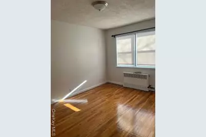 90-24 Spritz Road, Ozone Park, NY 11417 - Photo 7