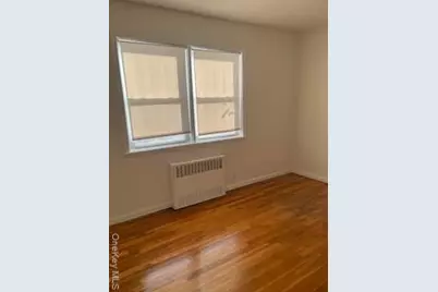 90-24 Spritz Road, Ozone Park, NY 11417 - Photo 9