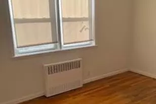 90-24 Spritz Rd, Ozone Park, NY 11417 - Photo 9