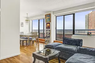 62-54 97th Pl, Rego Park, NY 11374 - Photo 5