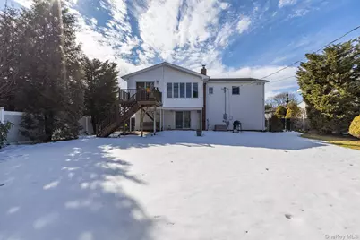 173 Fifty Acre Road S, Smithtown, NY 11787 - Photo 35