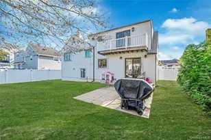 66 Virginia Ave, Oceanside, NY 11572 - Photo 27