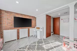 66 Virginia Ave, Oceanside, NY 11572 - Photo 19