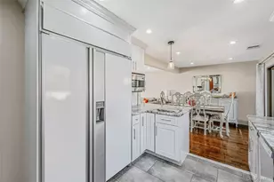 66 Virginia Ave, Oceanside, NY 11572 - Photo 9