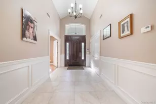 13 White Birch Dr, Pomona, NY 10970 - Photo 3