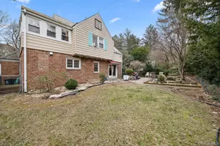 53 Somerset Dr S, Great Neck, NY 11020 - Photo 33