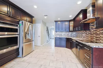 1259 Jerusalem Avenue, Merrick, NY 11566 - Photo 15