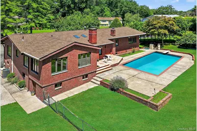 10 Wesley Court, Congers, NY 10920 - Photo 3