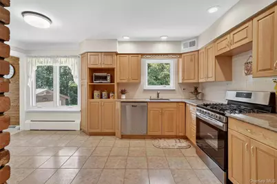 10 Wesley Court, Congers, NY 10920 - Photo 19