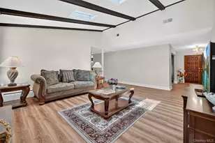 10 Wesley Ct, Congers, NY 10920 - Photo 15