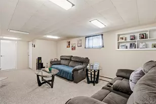 156 N Pine St, Massapequa, NY 11758 - Photo 27