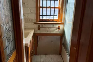 1580 Castleton Ave, New York, NY 10302 - Photo 3