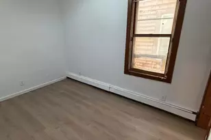 1580 Castleton Ave, New York, NY 10302 - Photo 11