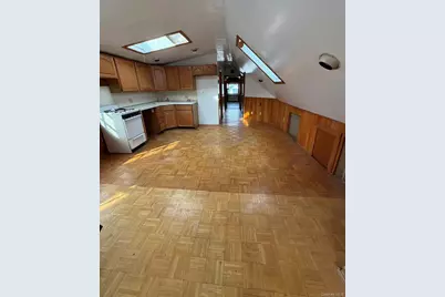 1580 Castleton Avenue, New York, NY 10302 - Photo 9