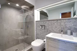 75- 34 W Shore Rd, Port Washington, NY 11050 - Photo 17