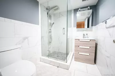 14962 Powells Cove Boulevard, Whitestone, NY 11357 - Photo 17