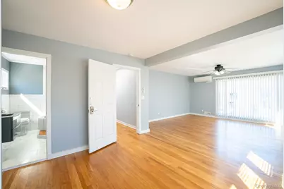 14962 Powells Cove Boulevard, Whitestone, NY 11357 - Photo 11