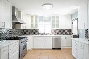 149-62 Powells Cove Blvd, Whitestone, NY 11357 - Photo 5