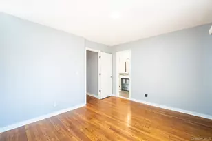 149-62 Powells Cove Blvd, Whitestone, NY 11357 - Photo 13