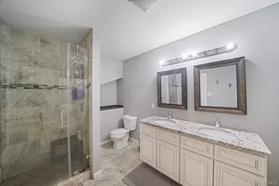 17 Rolling Hills Drive, Ridge, NY 11961 - Photo 33