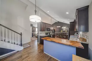 17 Rolling Hills Dr, Ridge, NY 11961 - Photo 17