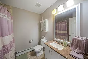 17 Rolling Hills Dr, Ridge, NY 11961 - Photo 27