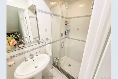 24 Edna Drive, Syosset, NY 11791 - Photo 13