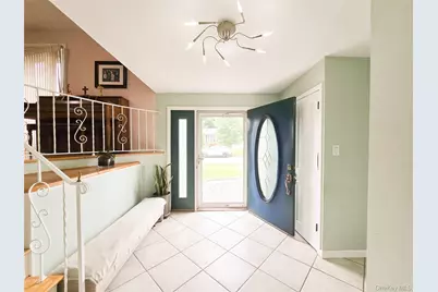 24 Edna Drive, Syosset, NY 11791 - Photo 15