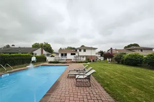 24 Edna Dr, Syosset, NY 11791 - Photo 5