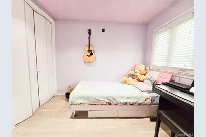 24 Edna Drive, Syosset, NY 11791 - Photo 35