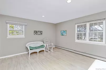 61 Hurtin Boulevard, Smithtown, NY 11787 - Photo 33