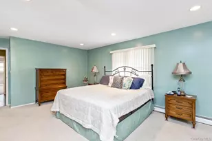 61 Hurtin Blvd, Smithtown, NY 11787 - Photo 29