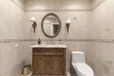 1017 Friendly Road, Upper Brookville, NY 11771 - Photo 21