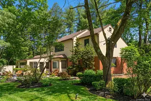 1017 Friendly Rd, Upper Brookville, NY 11771 - Photo 31