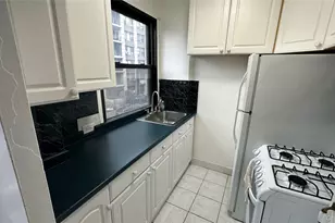 98-10 64th Ave, Rego Park, NY 11374 - Photo 23