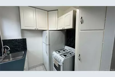 98-10 64th Avenue #3J, Rego Park, NY 11374 - Photo 23