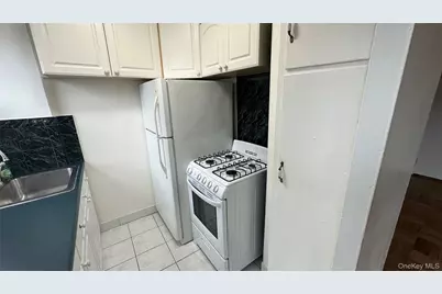 98-10 64th Avenue #3J, Rego Park, NY 11374 - Photo 21