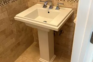 18 Lakeside Dr, Valhalla, NY 10595 - Photo 17