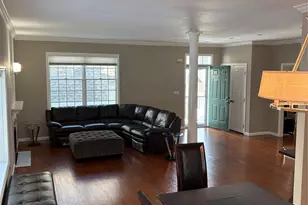 18 Lakeside Dr, Valhalla, NY 10595 - Photo 3