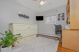 30 Crestwood Blvd, Farmingdale, NY 11735 - Photo 19