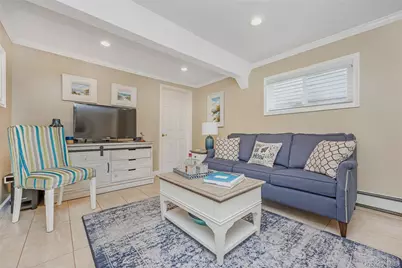 30 Crestwood Boulevard, Farmingdale, NY 11735 - Photo 25