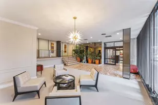 1 Kensington Gate, Great Neck, NY 11021 - Photo 3