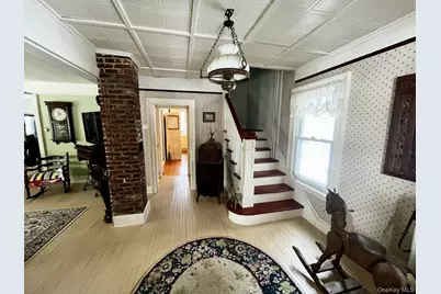 7 Gerhardy Court, East Islip, NY 11730 - Photo 15