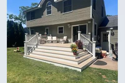 6 Robinson Street, Shoreham, NY 11786 - Photo 3