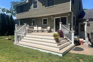 6 Robinson St, Shoreham, NY 11786 - Photo 3