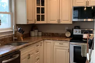 6 Robinson St, Shoreham, NY 11786 - Photo 9