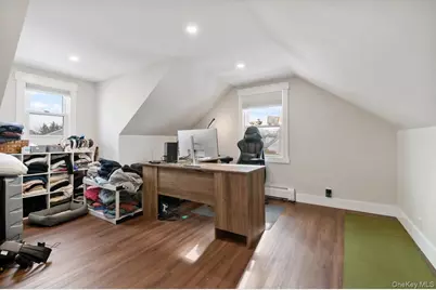 152 Manor Street, Plainview, NY 11803 - Photo 13