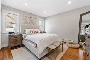 152 Manor St, Plainview, NY 11803 - Photo 9